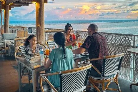 Keliling Wisata Kuliner Bali dengan Rental Mobil: Nikmati Lezatnya Perjalanan - UDAYANA TRANS