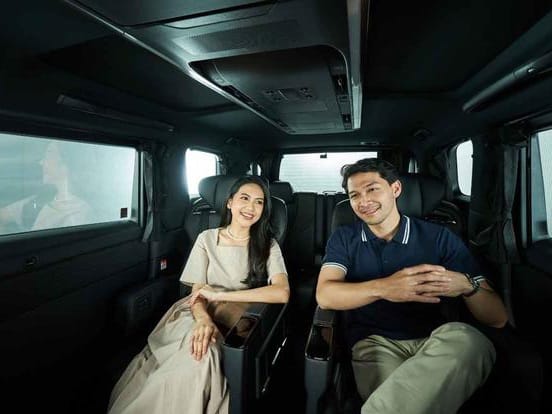 Sewa Alphard Bali dengan Supir Profesional untuk Wisuda, Liburan, dan Acara Spesial - UDAYANA TRANS