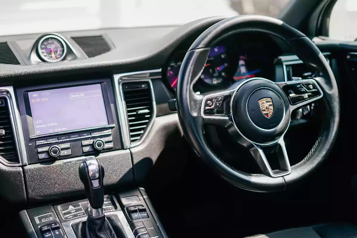 tips memilih rental mobil bali premium