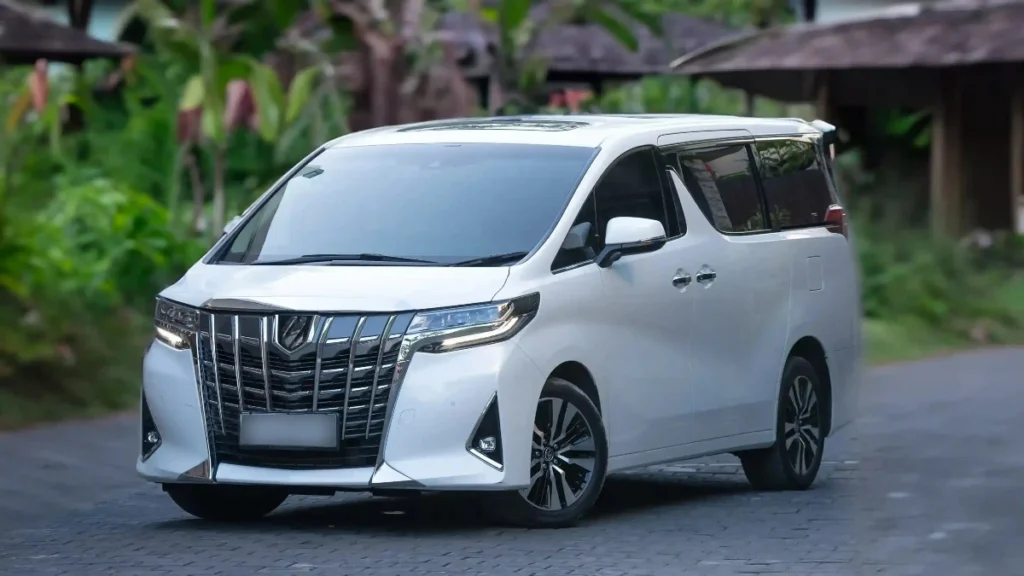 Sewa Alphard Bali Mewah Super Eksklusif, Transportasi VIP Elegan untuk Hotel Bintang 5 dan Staycation Premium 2026 2 sewa alphard bali mewah