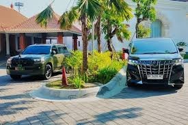 sewa alphard di bali