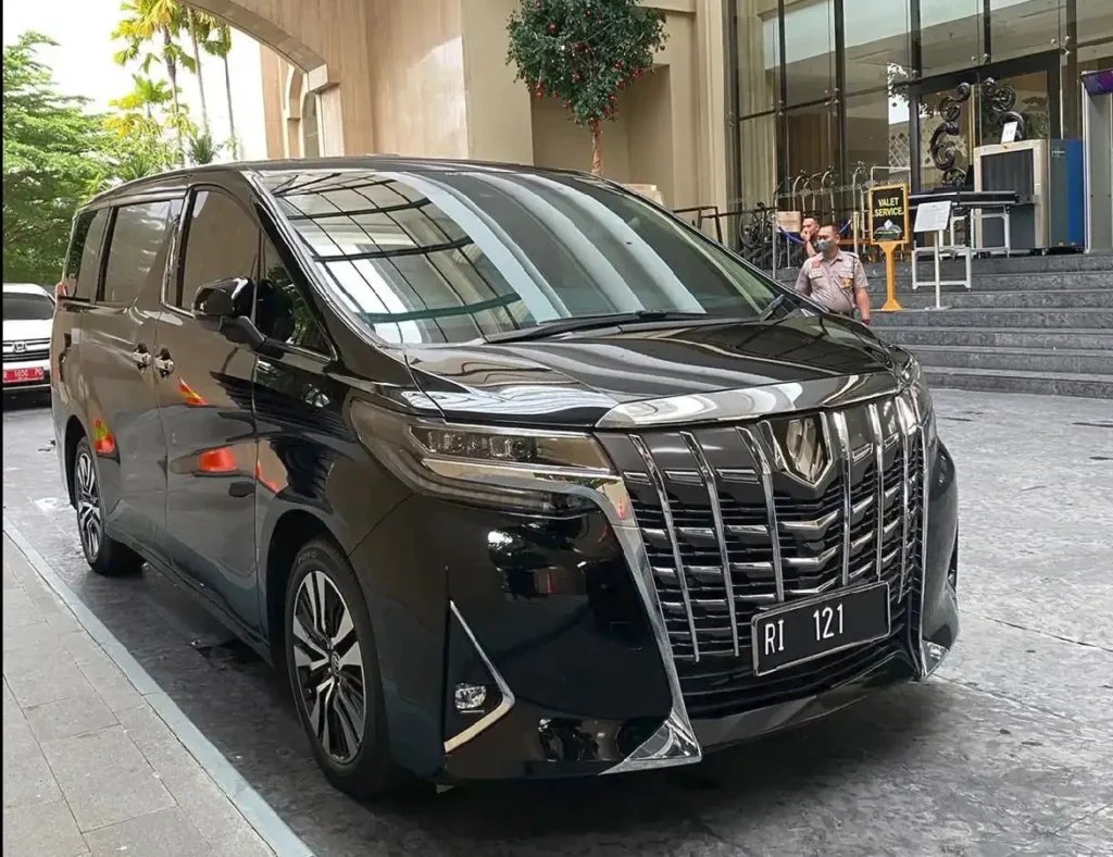 rental mobil terdekat